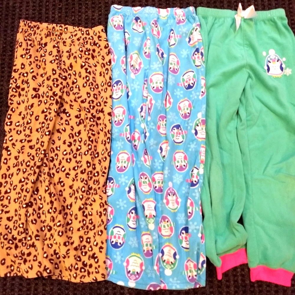 3 pijama pants (2 size 12 & 1 size 8)